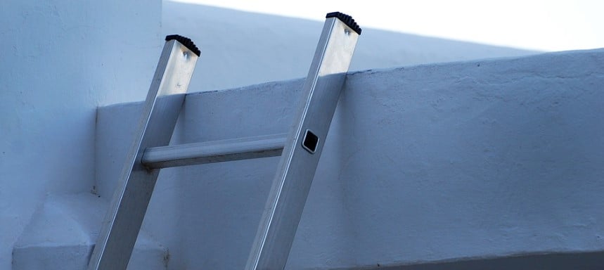 If you don't know which lightweight ladder to pick then don't worry. We have made a buyers' guide where we explained how to pick a lightweight ladder.
